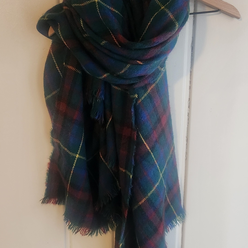 Serra Red And Green Oversized Blanket Scarf